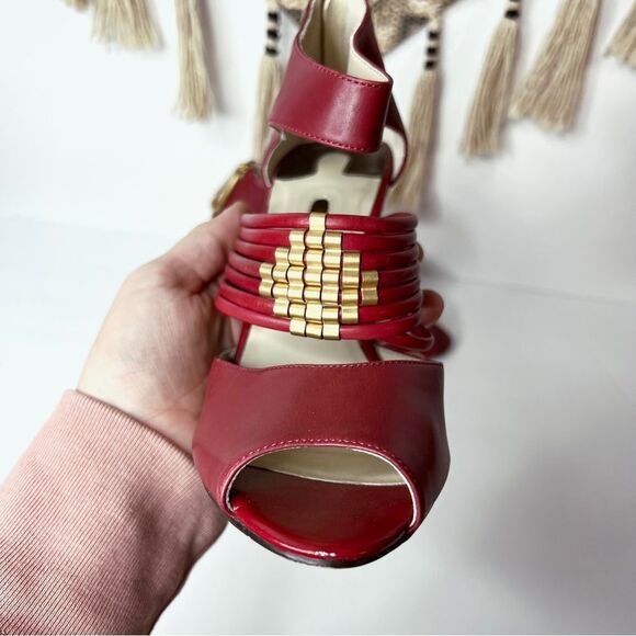 Ted Baker Red Gold Leather Peep Toe Pump - Picture 4 of 10